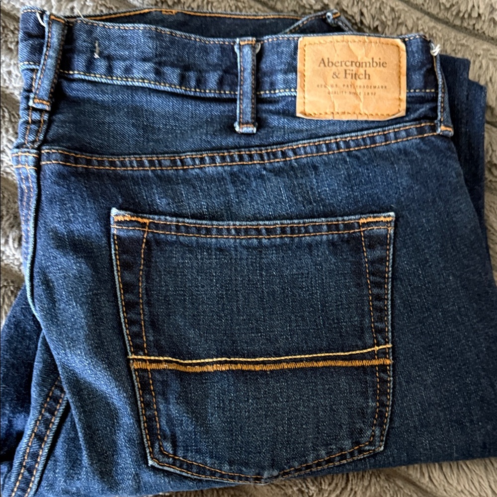 Abercrombie & Fitch Men’s Indigo Slim Jeans
